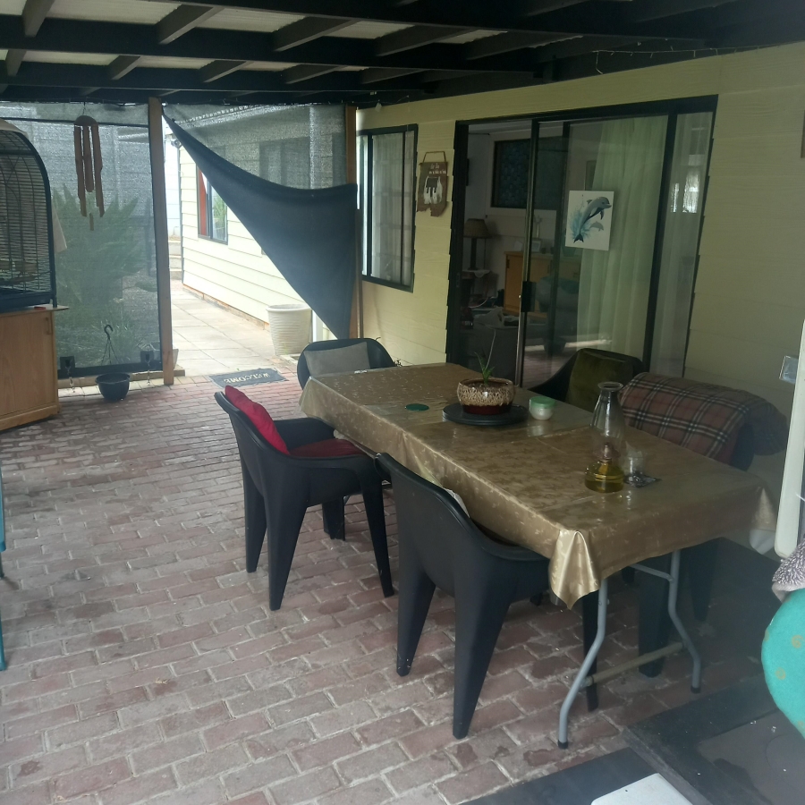 3 Bedroom Property for Sale in Groot Brakrivier Central Western Cape